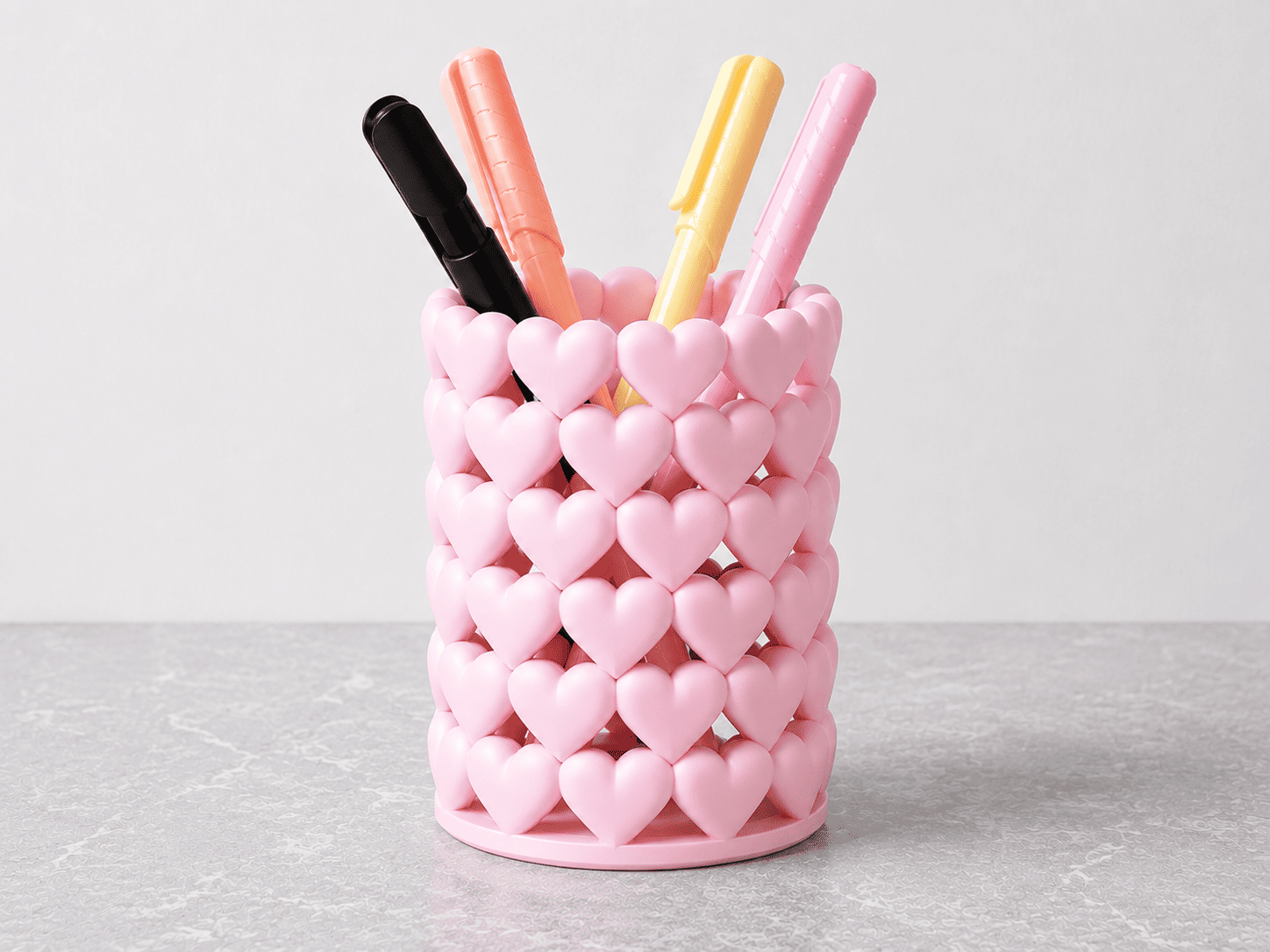 Cute Heart Pen Holder – 3D Printed Desk Organizer for Pens & Stationery